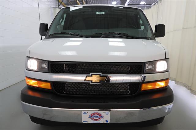 2026 Chevrolet Express Cargo Van 2500 Regular Wheelbase, WT, RWD