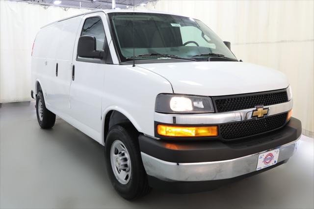 2026 Chevrolet Express Cargo Van 2500 Regular Wheelbase, WT, RWD
