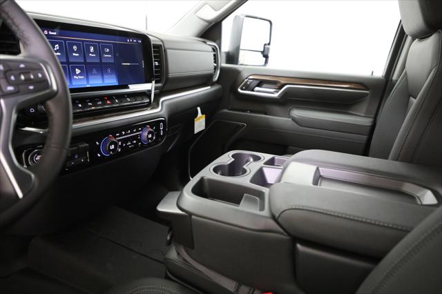 2026 Chevrolet Silverado 3500HD Crew Cab, Standard Bed, LT, 4WD