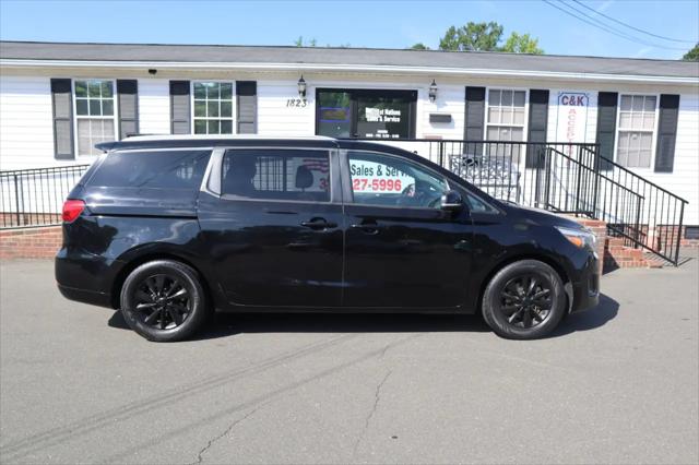 2018 Kia Sedona LX FWD
