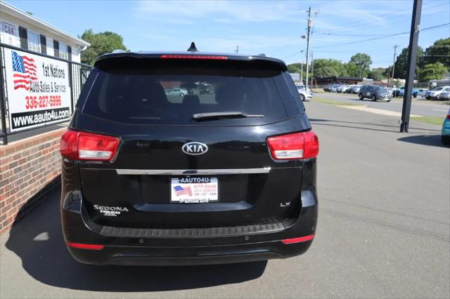 2018 Kia Sedona LX FWD