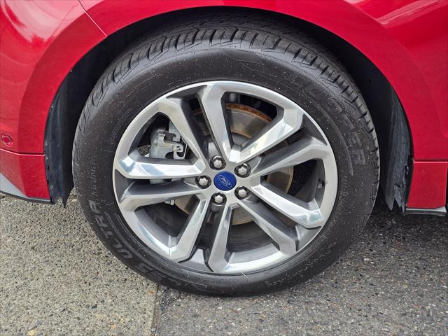 2016 Ford Edge Sport