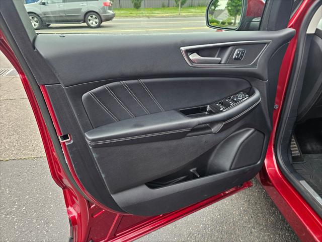 2016 Ford Edge Sport