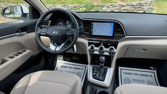 2019 Hyundai Elantra SE