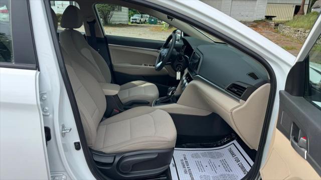 2019 Hyundai Elantra SE