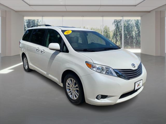 2017 Toyota Sienna XLE 8 Passenger for sale in Des Moines, IA