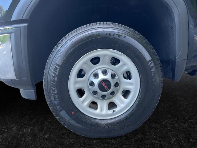 2026 GMC Sierra 2500HD Double Cab, Standard Bed, Pro, RWD
