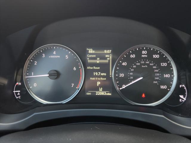 2024 Lexus IS 300 - Photo 15