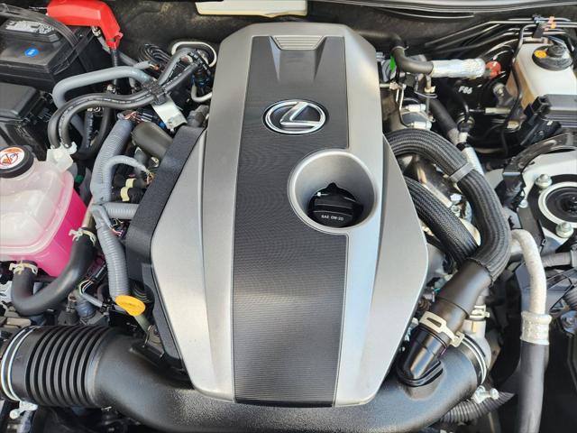 2024 Lexus IS 300 - Photo 33