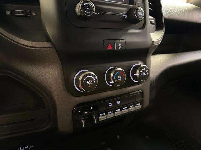 2024 Ram 3500 Tradesman/SLT/Laramie/Limited