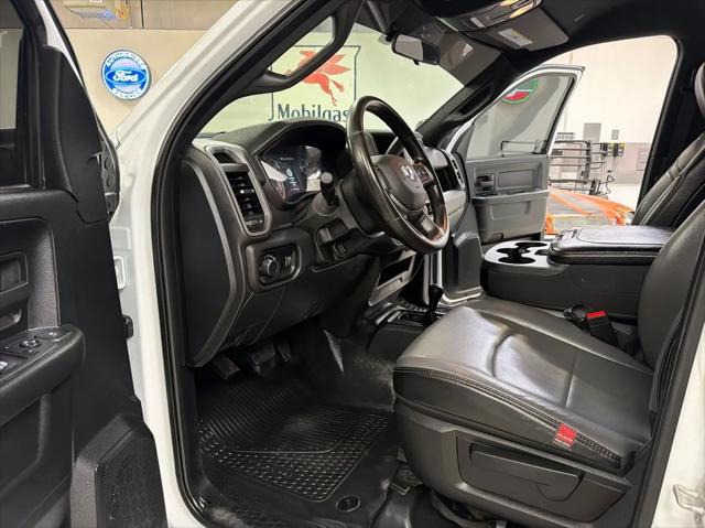 2024 Ram 3500 Tradesman/SLT/Laramie/Limited