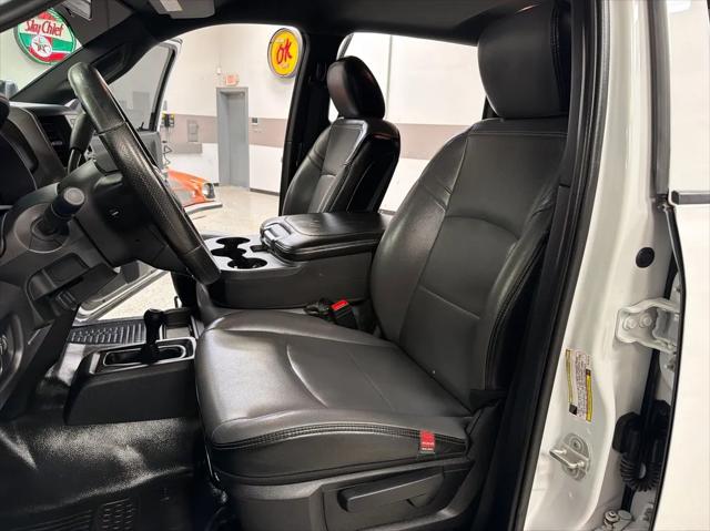 2024 Ram 3500 Tradesman/SLT/Laramie/Limited
