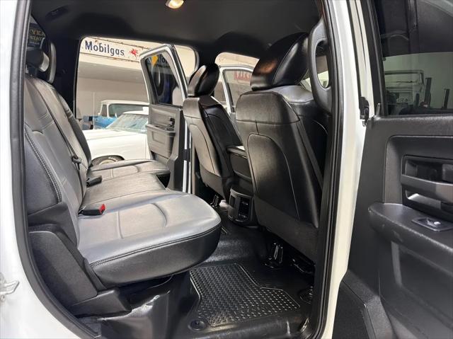 2024 Ram 3500 Tradesman/SLT/Laramie/Limited