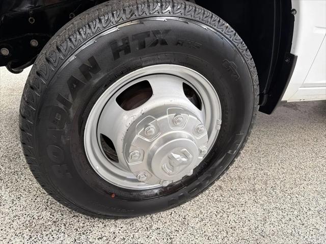 2024 Ram 3500 Tradesman/SLT/Laramie/Limited