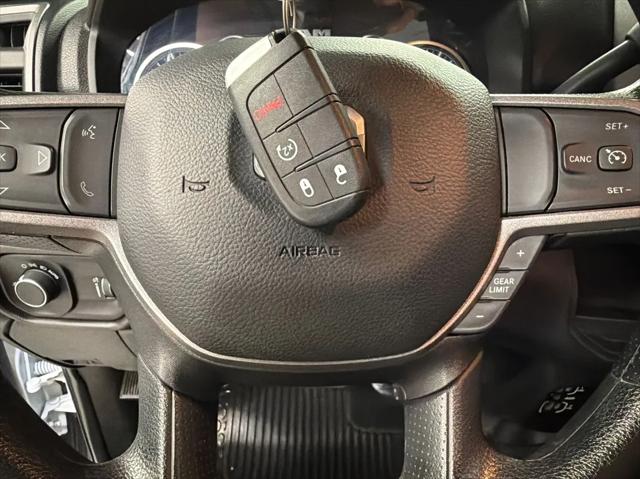 2024 Ram 3500 Tradesman/SLT/Laramie/Limited
