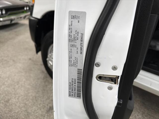 2024 Ram 3500 Tradesman/SLT/Laramie/Limited