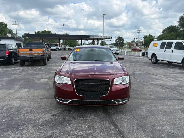 2016 Chrysler 300 Limited for sale in Kansas City, MO