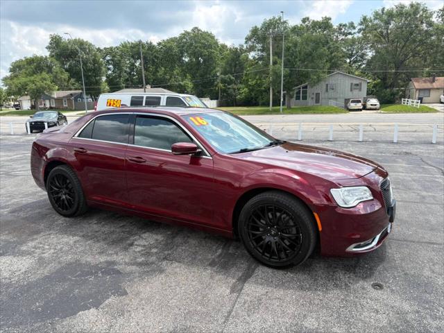 2016 Chrysler 300 Limited