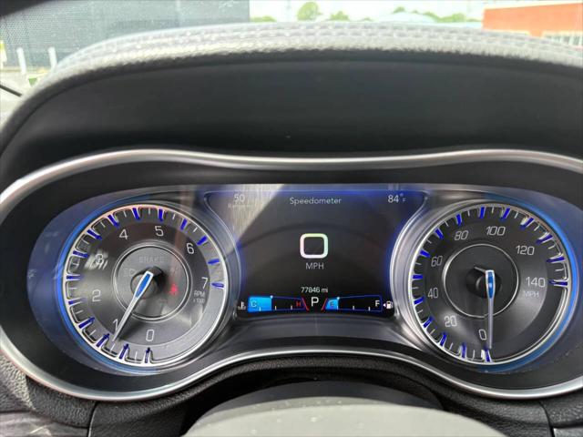 2016 Chrysler 300 Limited
