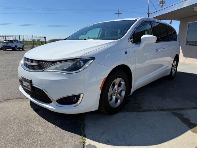 2020 Chrysler Pacifica Hybrid Touring