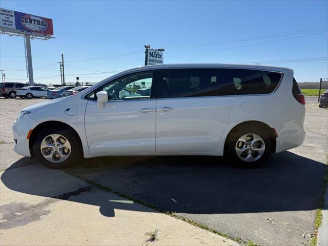 2020 Chrysler Pacifica Hybrid Touring