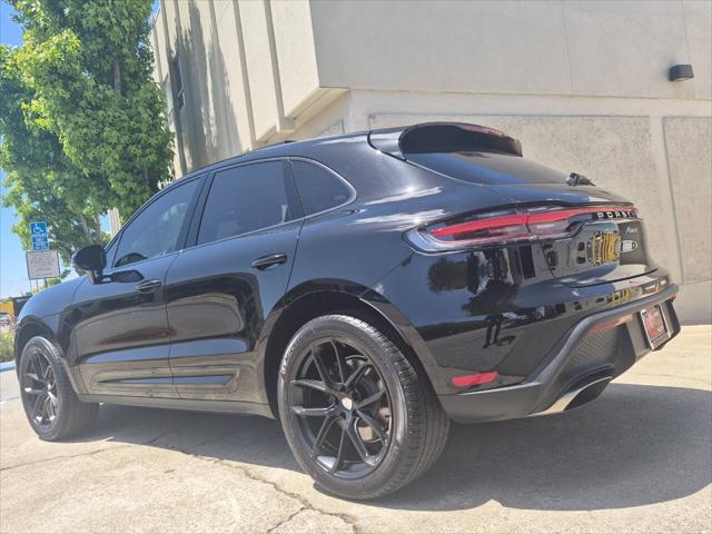 2023 Porsche Macan Base AWD 4dr SUV