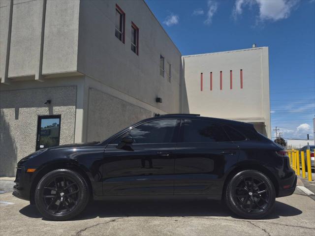 2023 Porsche Macan Base AWD 4dr SUV