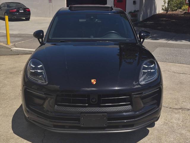 2023 Porsche Macan Base AWD 4dr SUV