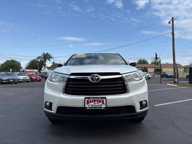 2016 Toyota Highlander LE Plus V6 for sale in Modesto, CA