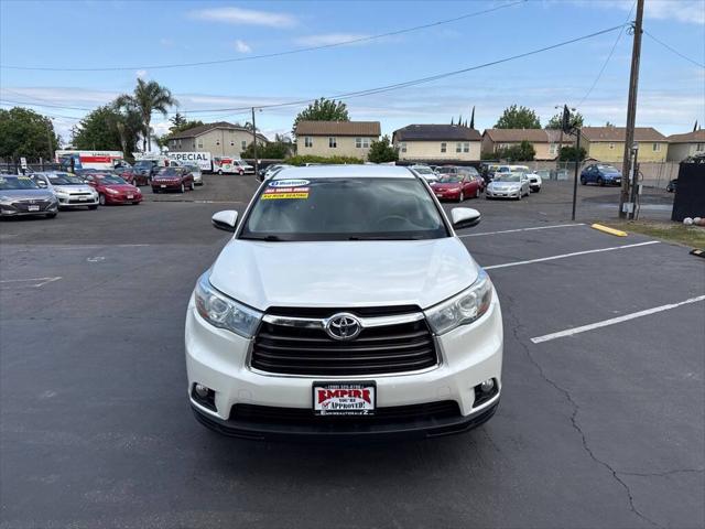 2016 Toyota Highlander LE Plus V6