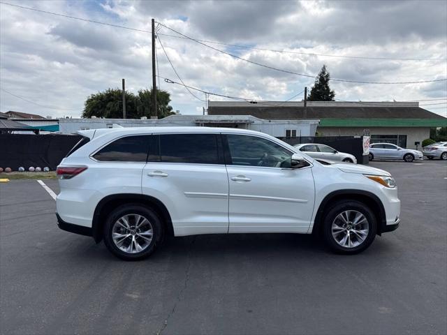 2016 Toyota Highlander LE Plus V6