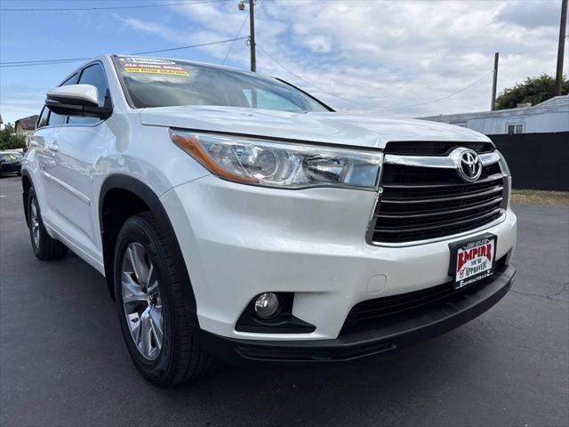 2016 Toyota Highlander LE Plus V6