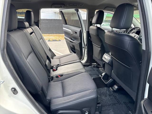 2016 Toyota Highlander LE Plus V6