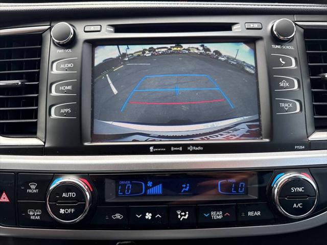 2016 Toyota Highlander LE Plus V6
