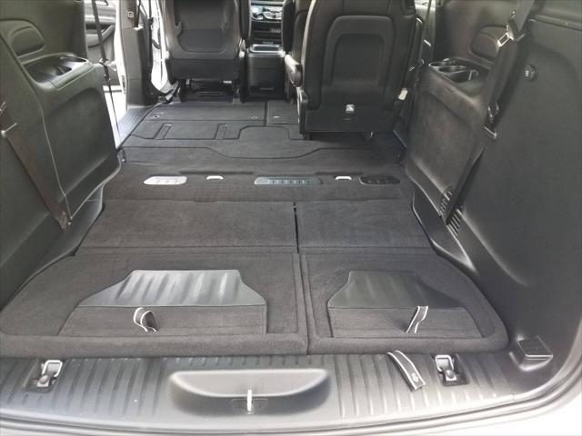 2025 Chrysler Voyager LX