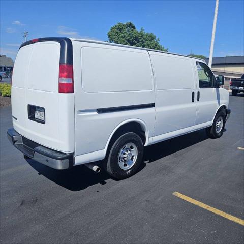2020 Chevrolet Express Cargo Van RWD 3500 Regular Wheelbase WT