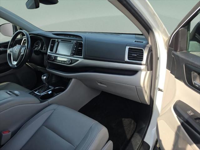 2017 Toyota Highlander XLE