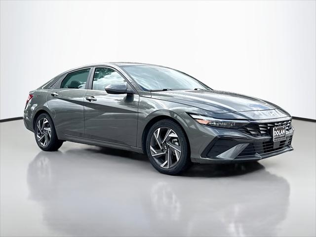 2025 Hyundai Elantra Limited for sale in Fernley, NV