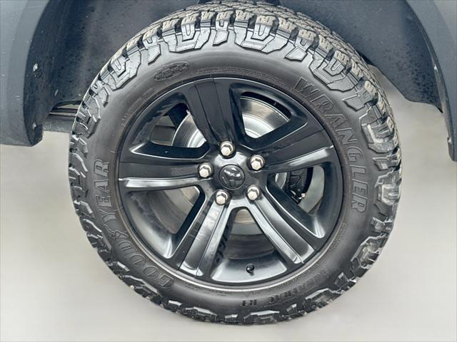 2022 Ram 1500 Classic Warlock Quad Cab 4x4 6'4" Box