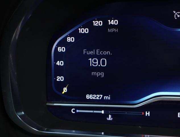 2024 Chevrolet Suburban 4WD LT