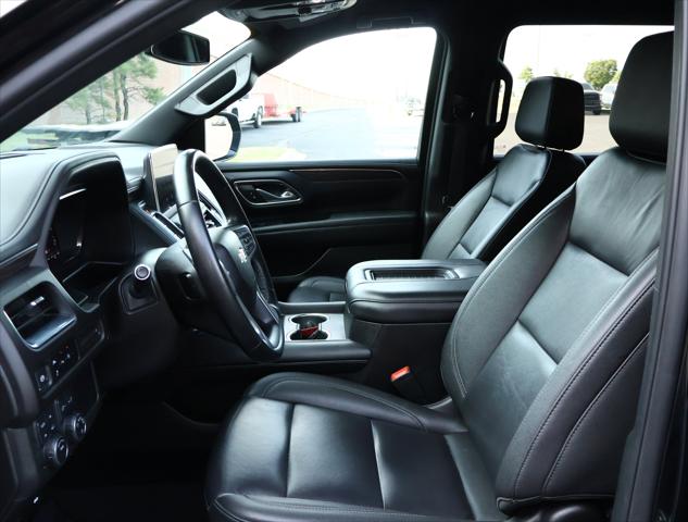 2024 Chevrolet Suburban 4WD LT