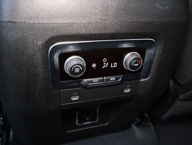 2024 Chevrolet Suburban 4WD LT