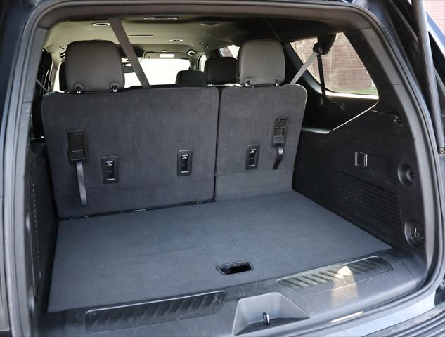 2024 Chevrolet Suburban 4WD LT