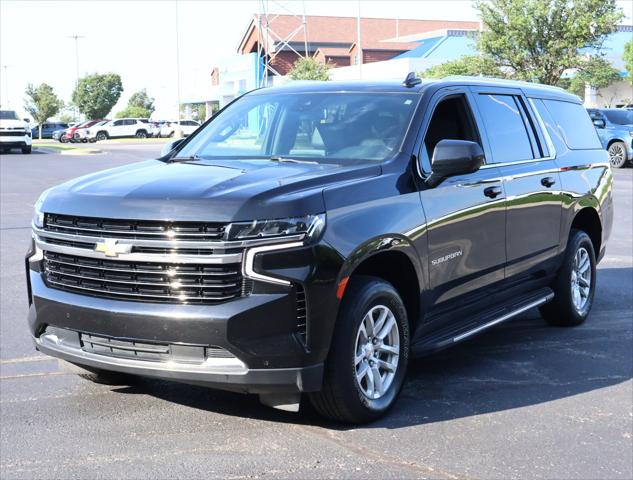 2024 Chevrolet Suburban 4WD LT