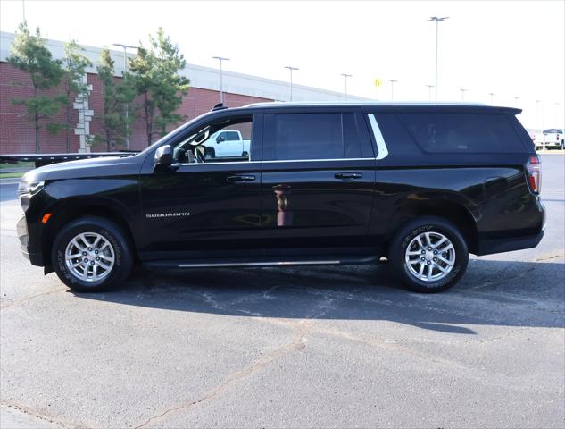 2024 Chevrolet Suburban 4WD LT