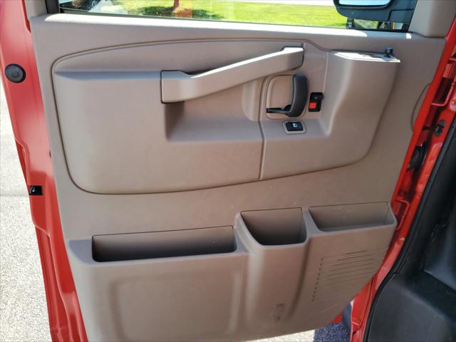 2026 Chevrolet Express Cargo Van 2500 Regular Wheelbase, WT, RWD