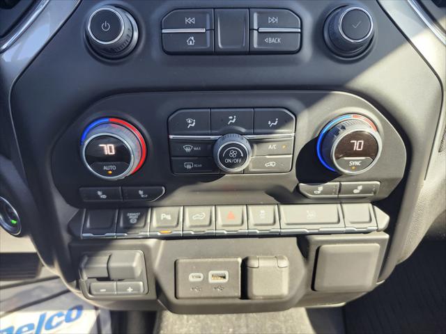 2023 Chevrolet Silverado 3500HD 4WD Crew Cab Standard Bed LT