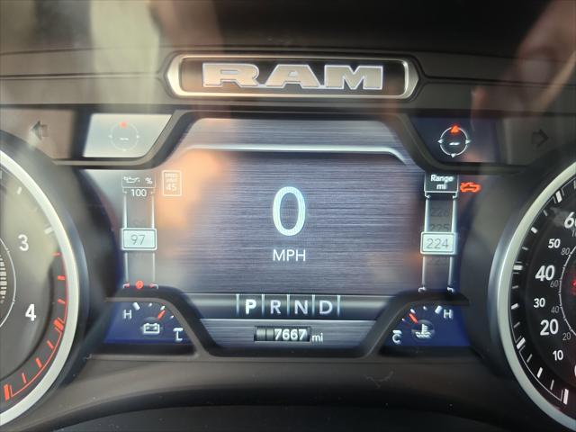 2025 Ram 3500 Big Horn Crew Cab 4x4 8' Box