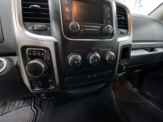 2019 Ram 1500 Classic SLT Crew Cab 4x4 5'7" Box