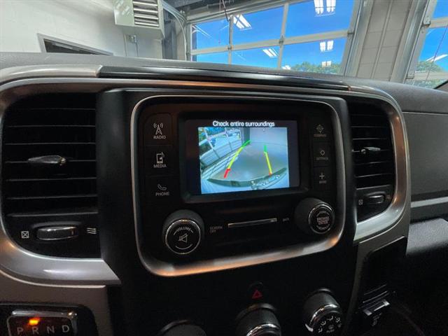 2019 Ram 1500 Classic SLT Crew Cab 4x4 5'7" Box